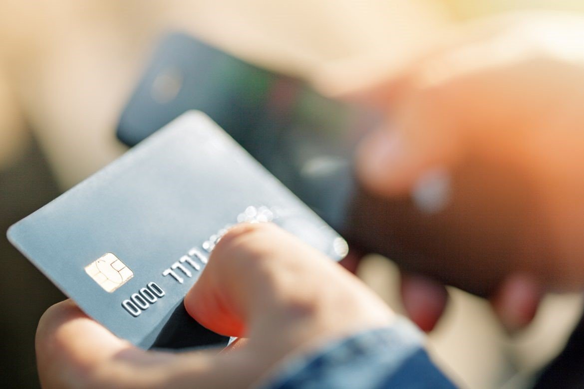 How can I do a credit card comparison?