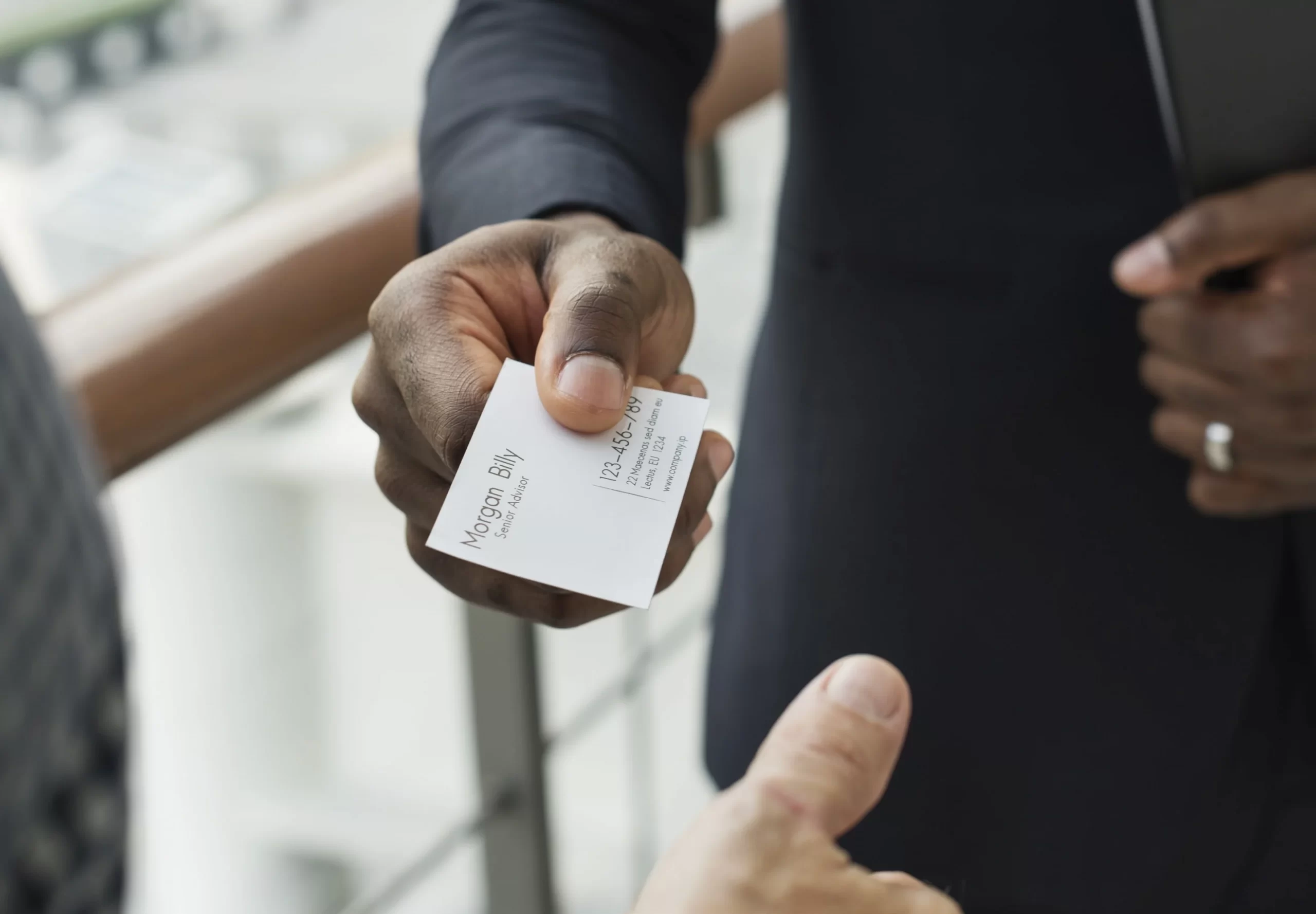 Create Custom Business Cards & Show Your Brand Professionalism